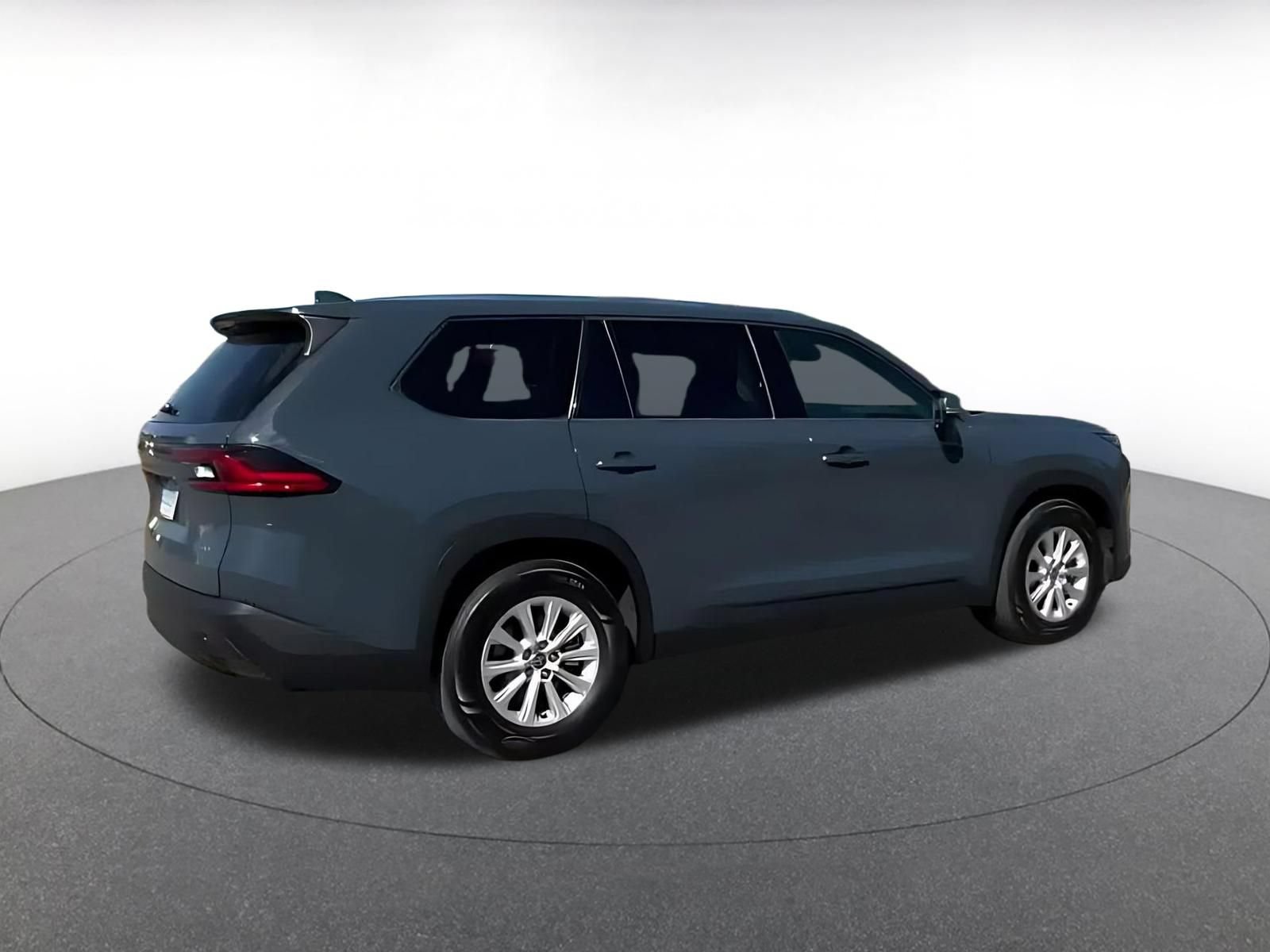 Used 2025 Toyota Grand Highlander FWD image 13