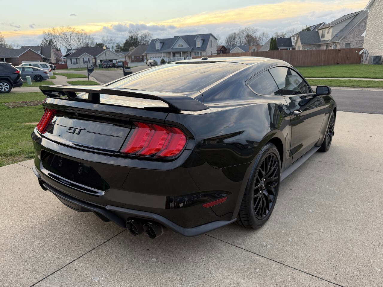 Used 2019 Ford Mustang GT w/ GT Performance Package image 10