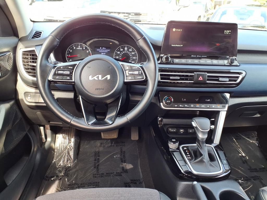 Used 2022 Kia Seltos S image 12