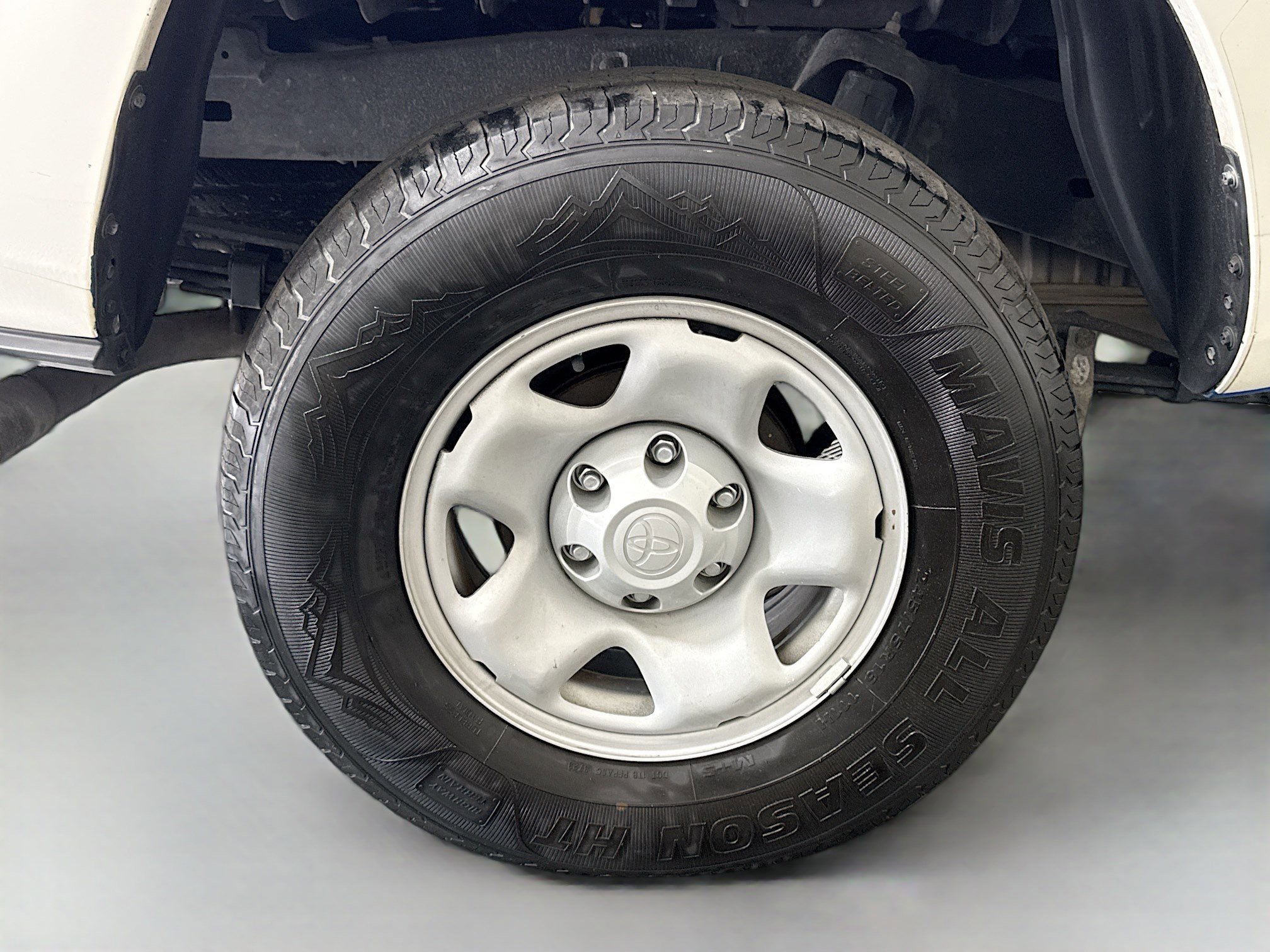 Used 2021 Toyota Tacoma SR RWD image 32