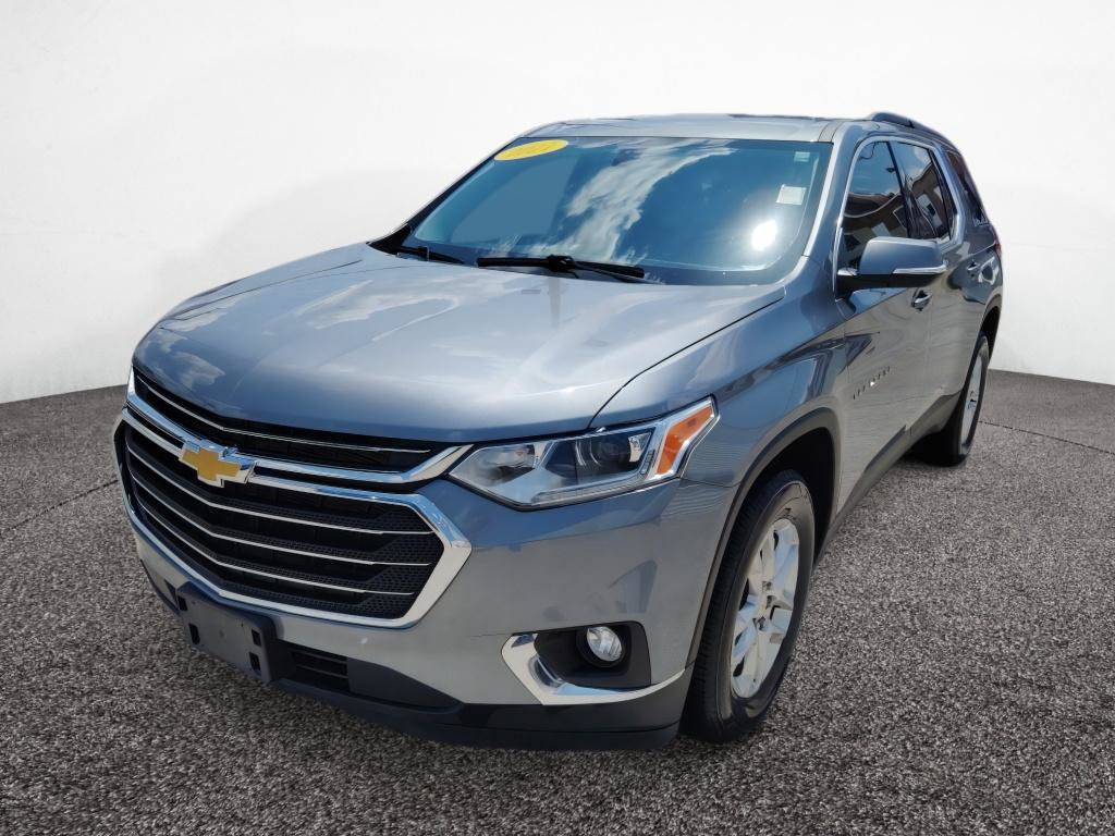 Used 2021 Chevrolet Traverse LT w/ LPO, Cargo Package AWD/4WD image 4