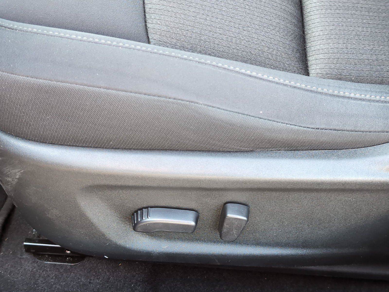 Used 2023 Nissan Altima 2.5 SV FWD image 18