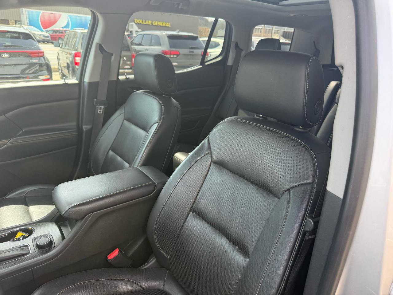 Used 2017 GMC Acadia SLT AWD/4WD image 19