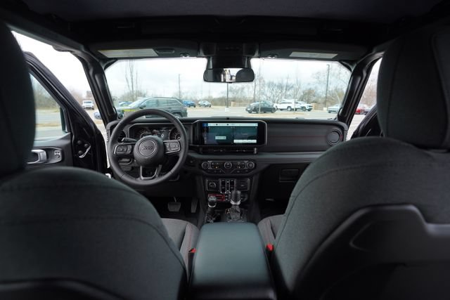 New 2026 Jeep Gladiator Rubicon AWD/4WD image 21