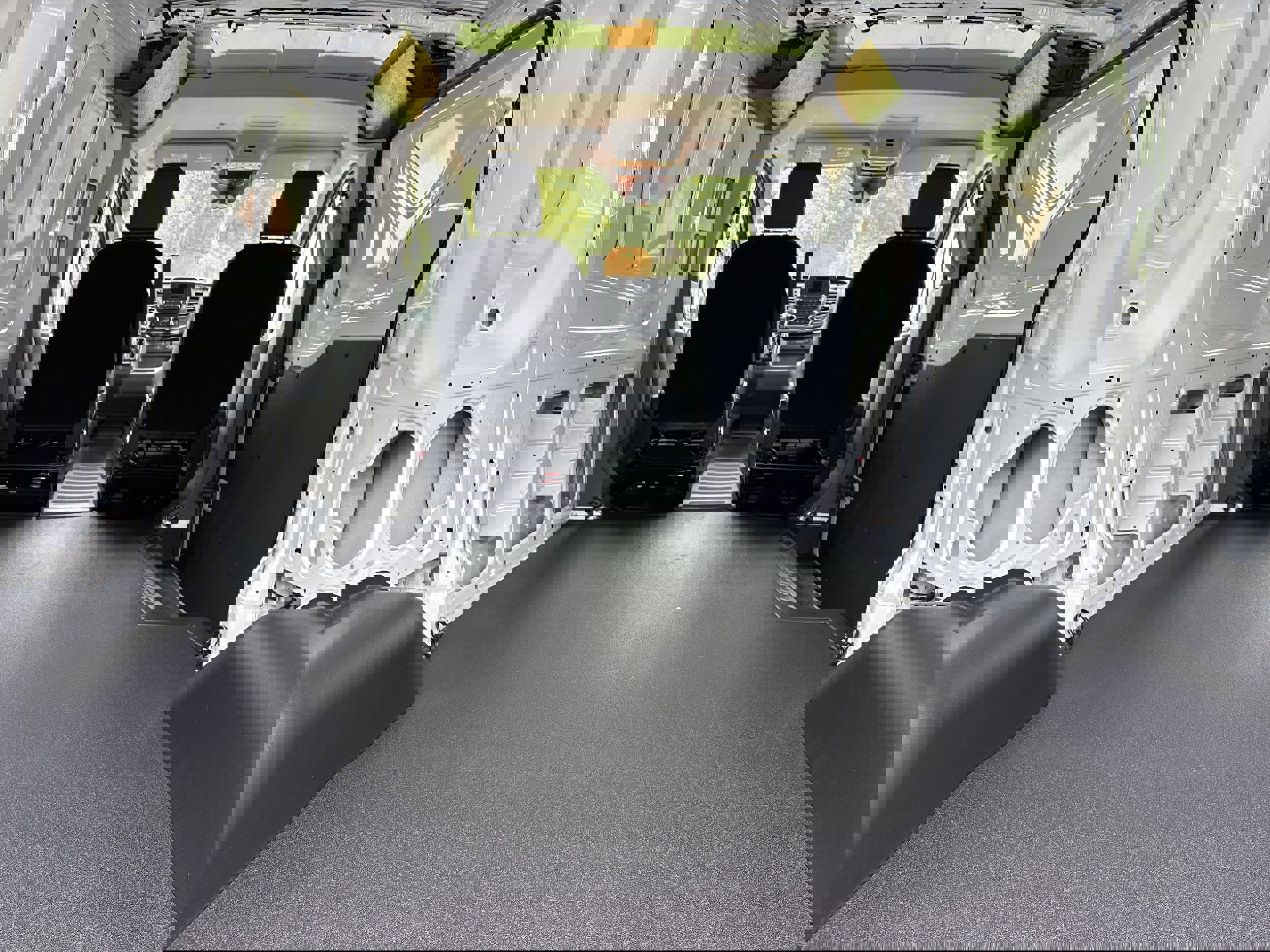 New 2024 Ford Transit 150 Low Roof image 7