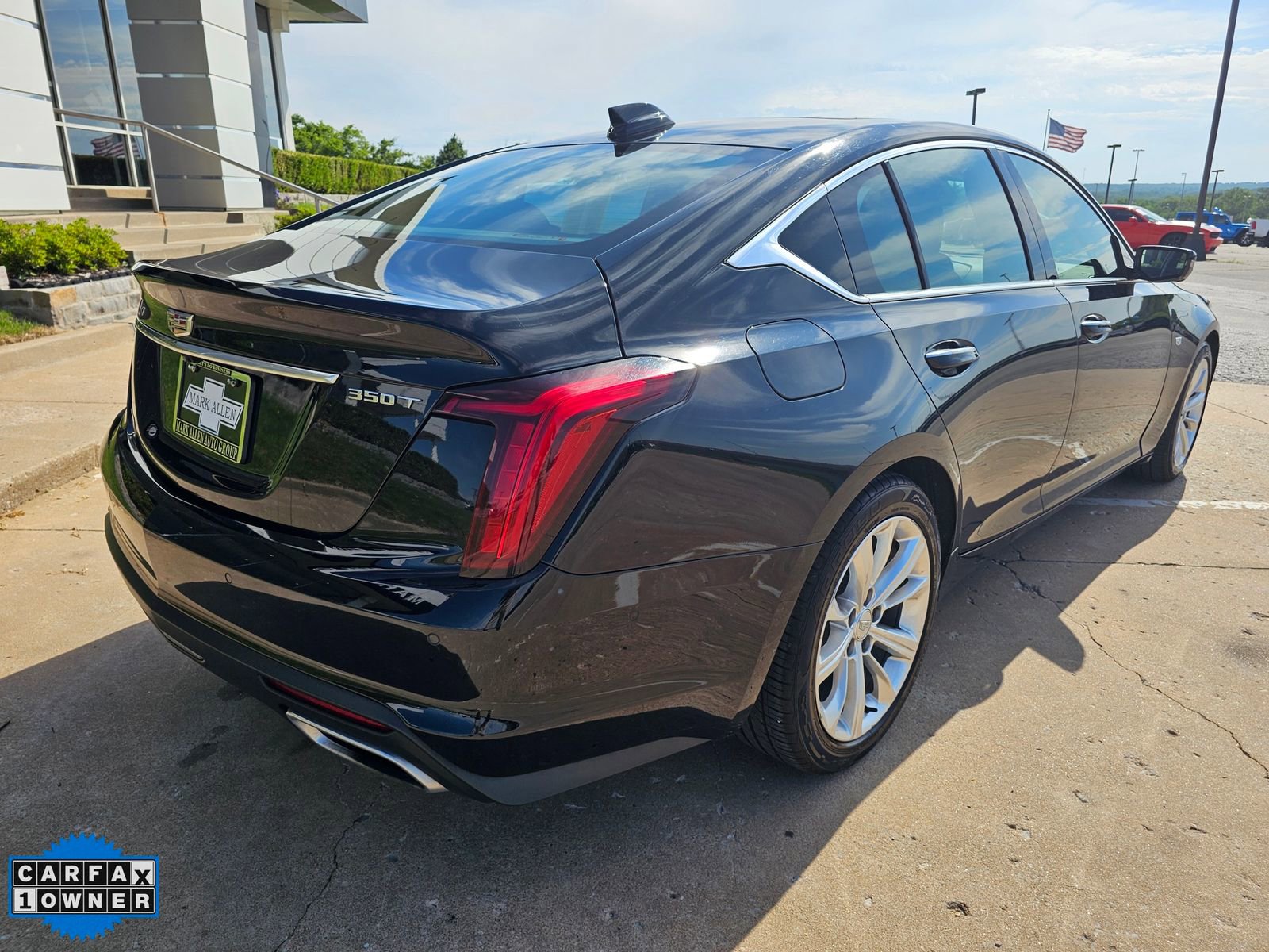Used 2025 Cadillac CT5 Premium Luxury RWD image 4