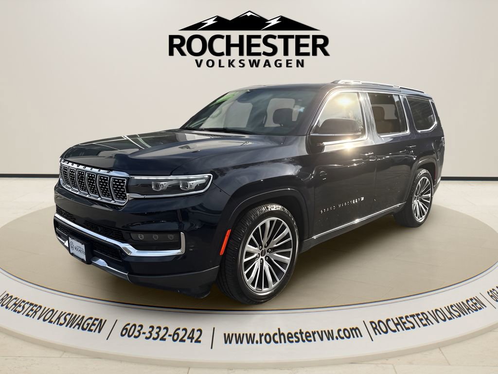 Used 2022 Jeep Grand Wagoneer Series III w/ Rear Seat Video Group 1 image 2