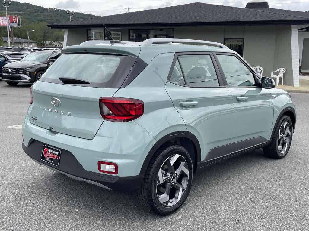 New 2026 Hyundai Venue SEL image 23