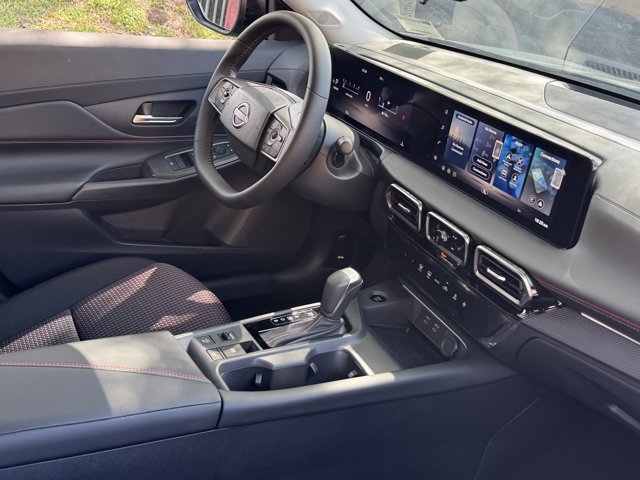 New 2026 Nissan Sentra SR w/ Floor Mat Package FWD image 7
