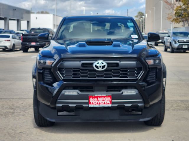 Certified 2025 Toyota Tacoma TRD Sport image 2