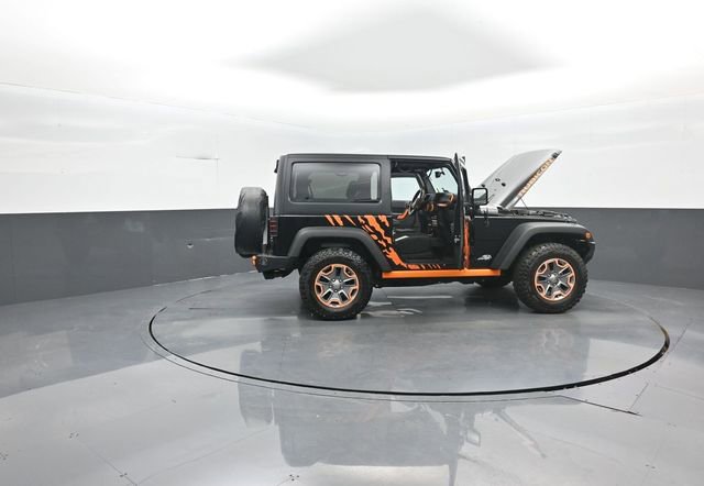 Used 2015 Jeep Wrangler Rubicon w/ Power Convenience Group AWD/4WD image 39