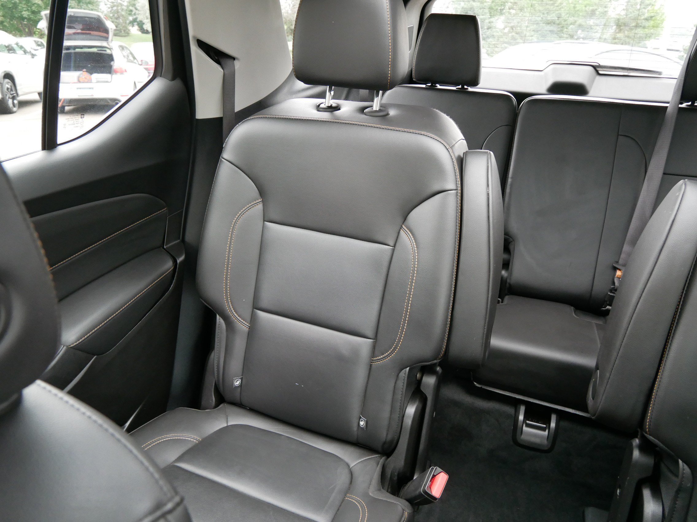 Used 2021 Chevrolet Traverse RS AWD/4WD image 12