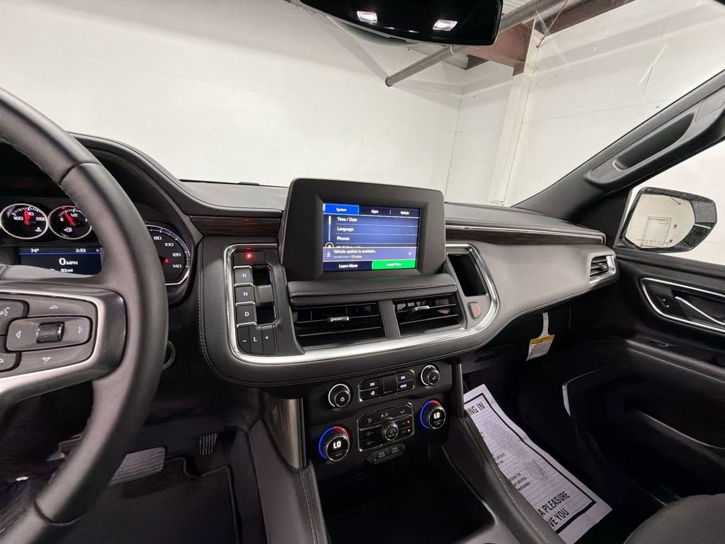 Used 2024 Chevrolet Tahoe LS image 17