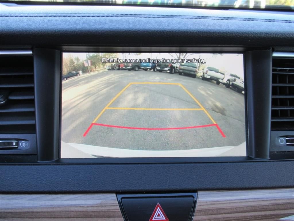 Used 2017 Kia Cadenza Premium w/ Luxury Package image 26