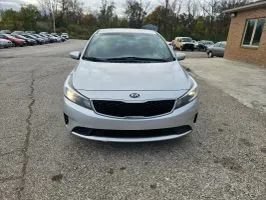 Used 2017 Kia Forte LX FWD image 4