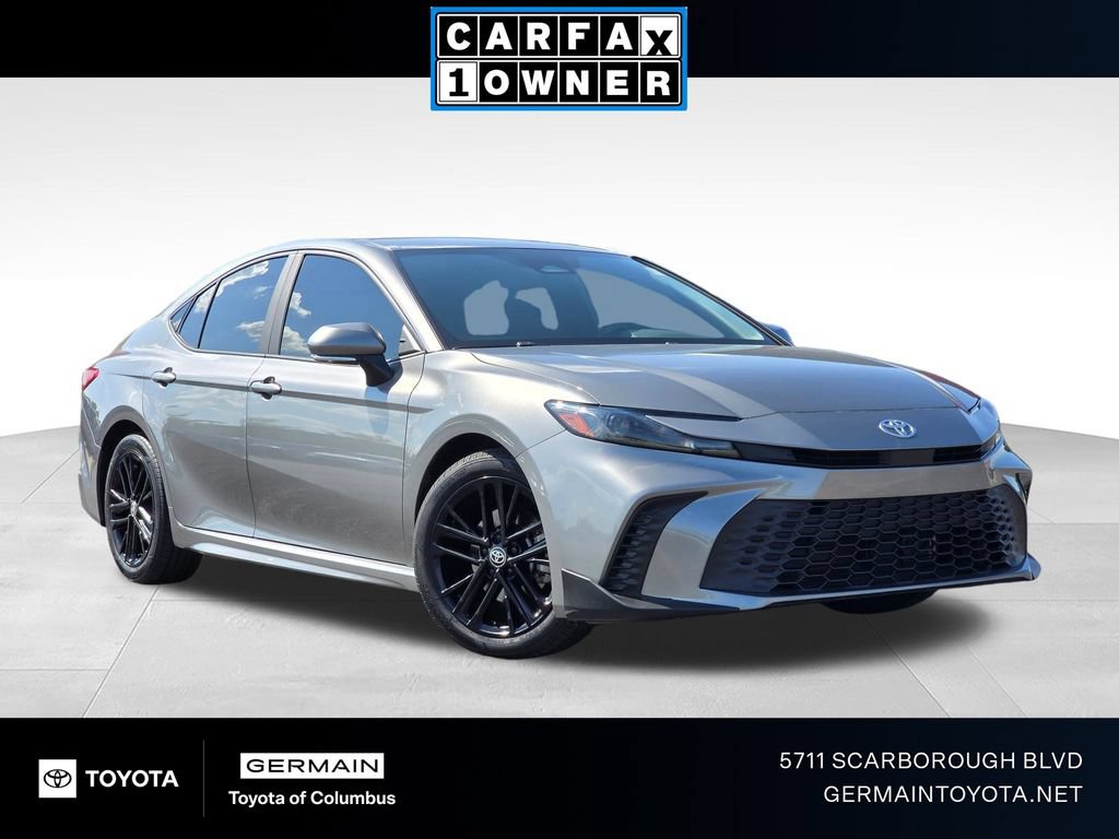 Used 2025 Toyota Camry SE