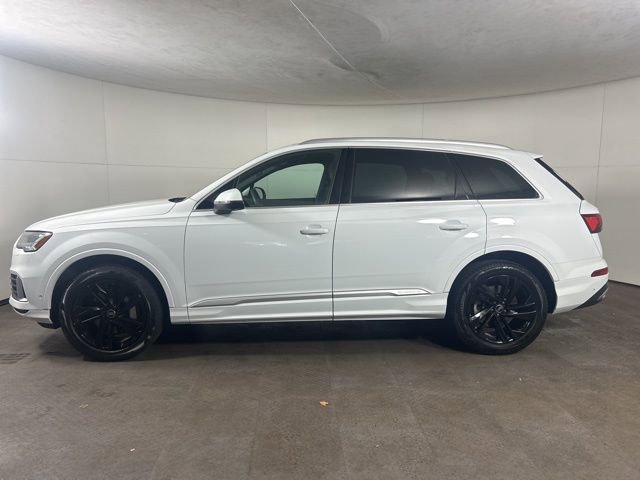 Certified 2023 Audi Q7 2.0T Premium Plus AWD/4WD image 4