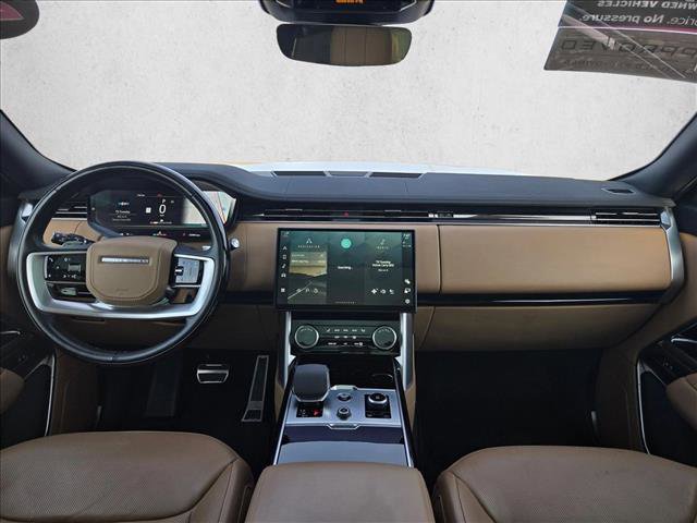 Certified 2023 Land Rover Range Rover SE AWD/4WD image 18