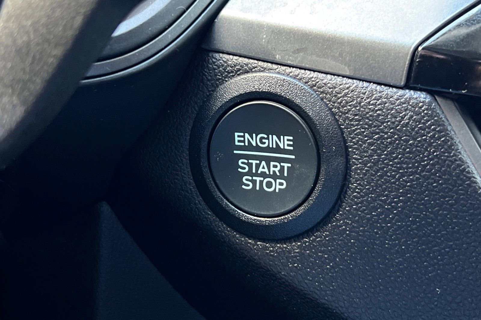 Used 2025 Ford Escape Active image 22