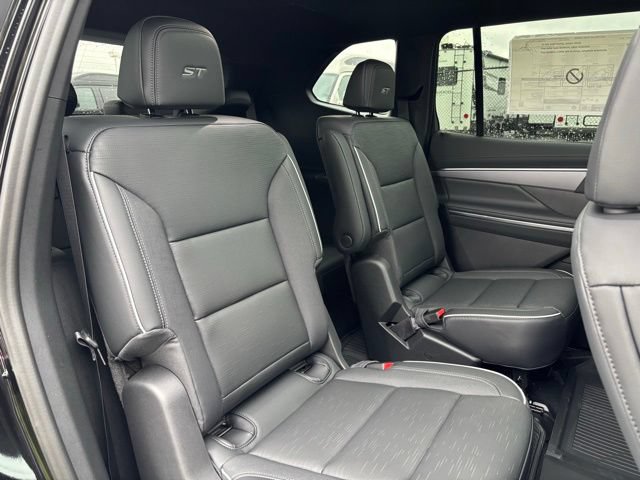 New 2026 Buick Enclave Sport Touring w/ Power Package FWD image 40