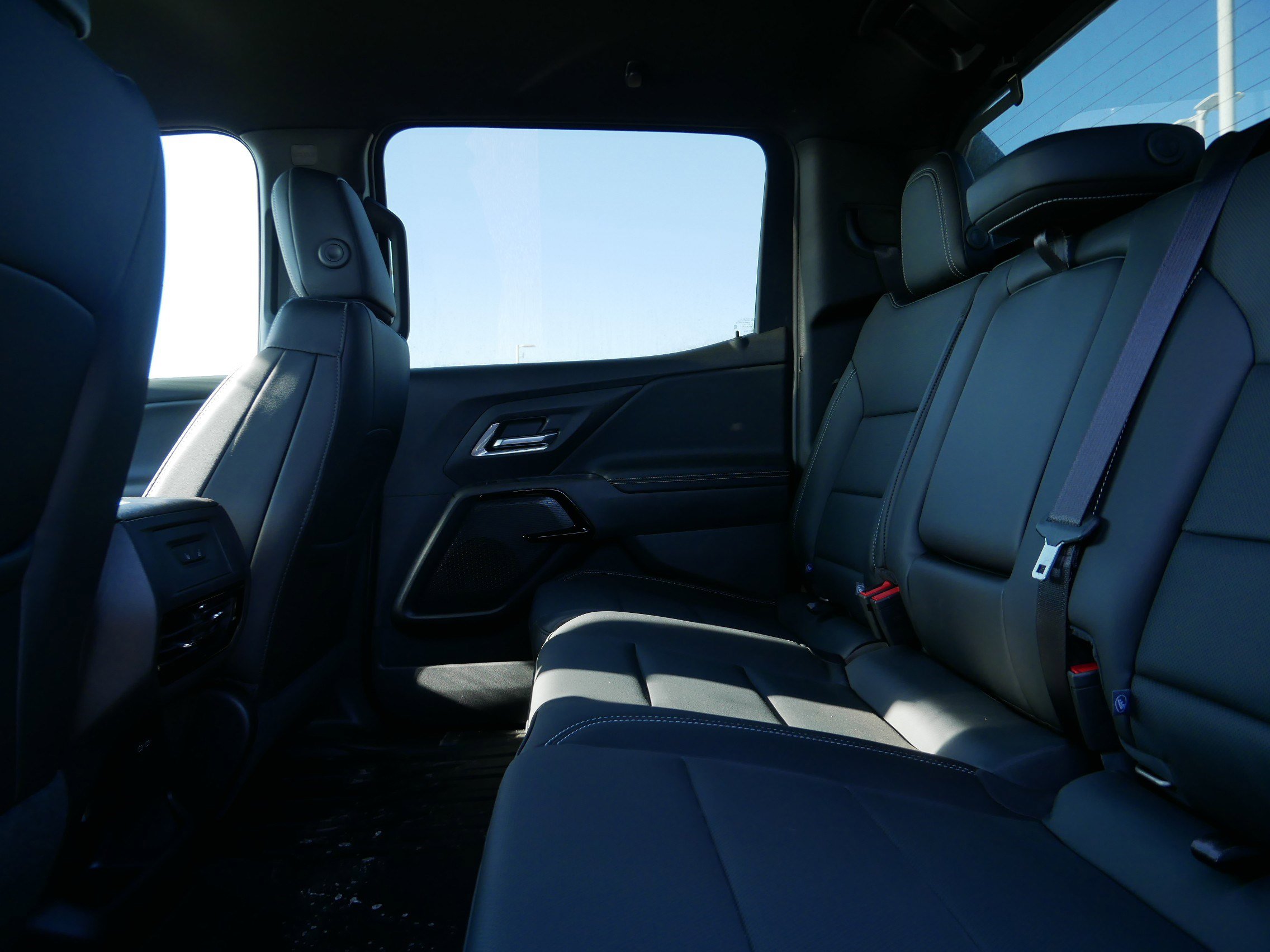 New 2026 Chevrolet Silverado EV LT w/ Premium Package image 5