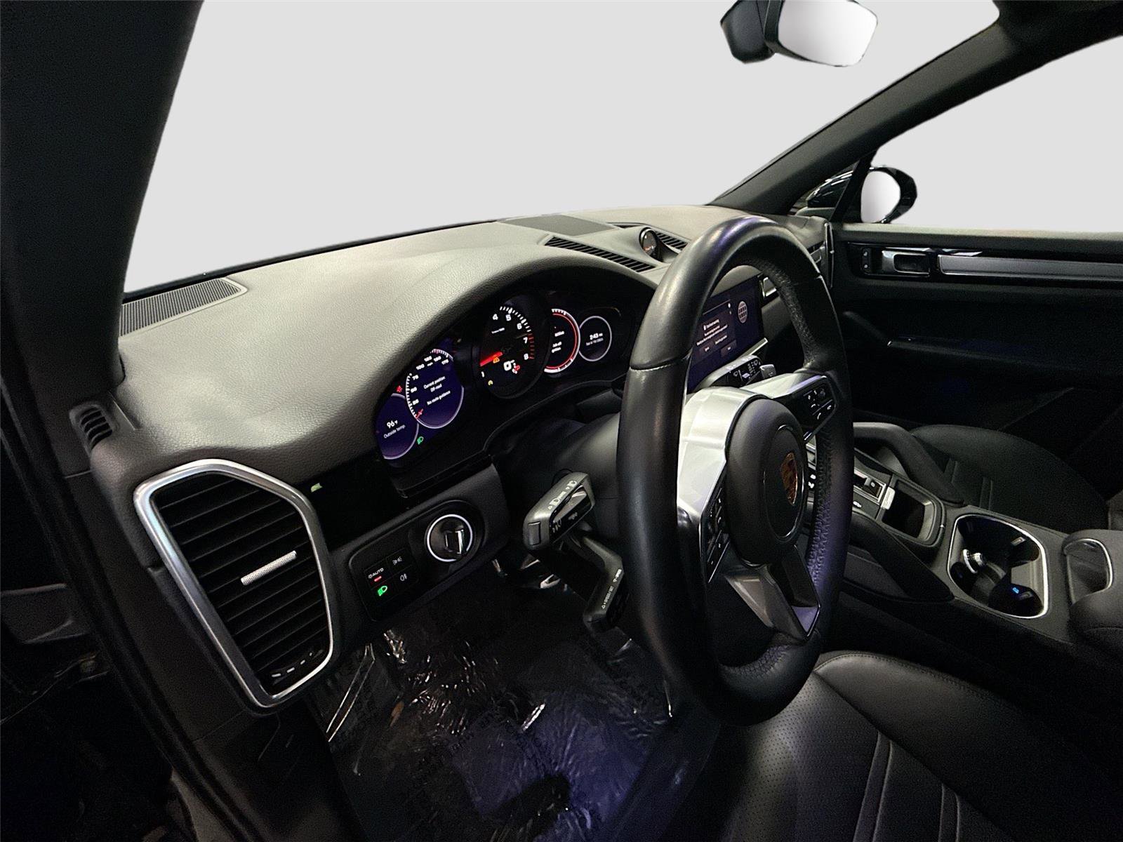 Used 2022 Porsche Cayenne Platinum Edition AWD/4WD image 10