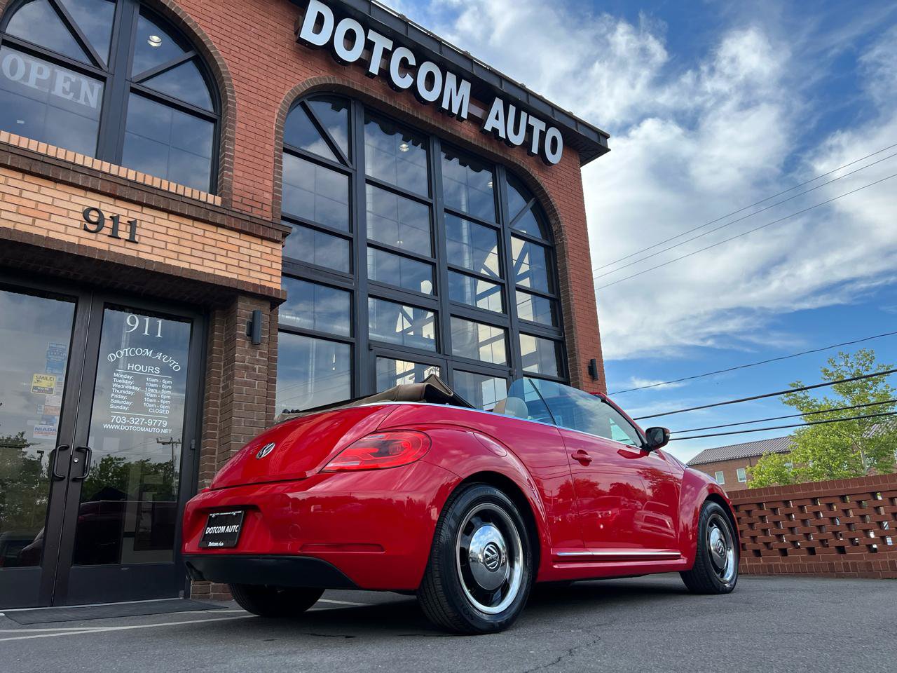 Used 2013 Volkswagen Beetle 2.5 FWD image 30