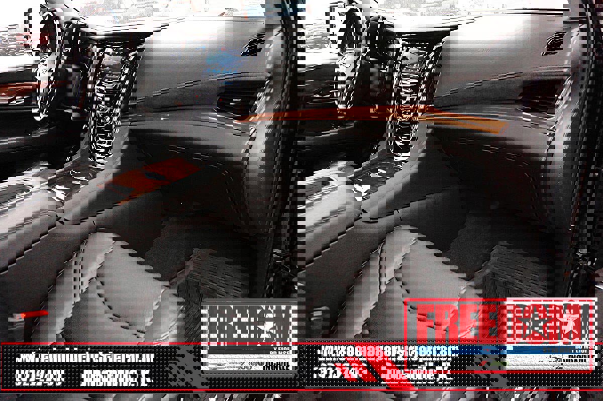 Used 2019 Cadillac Escalade Luxury AWD/4WD image 12