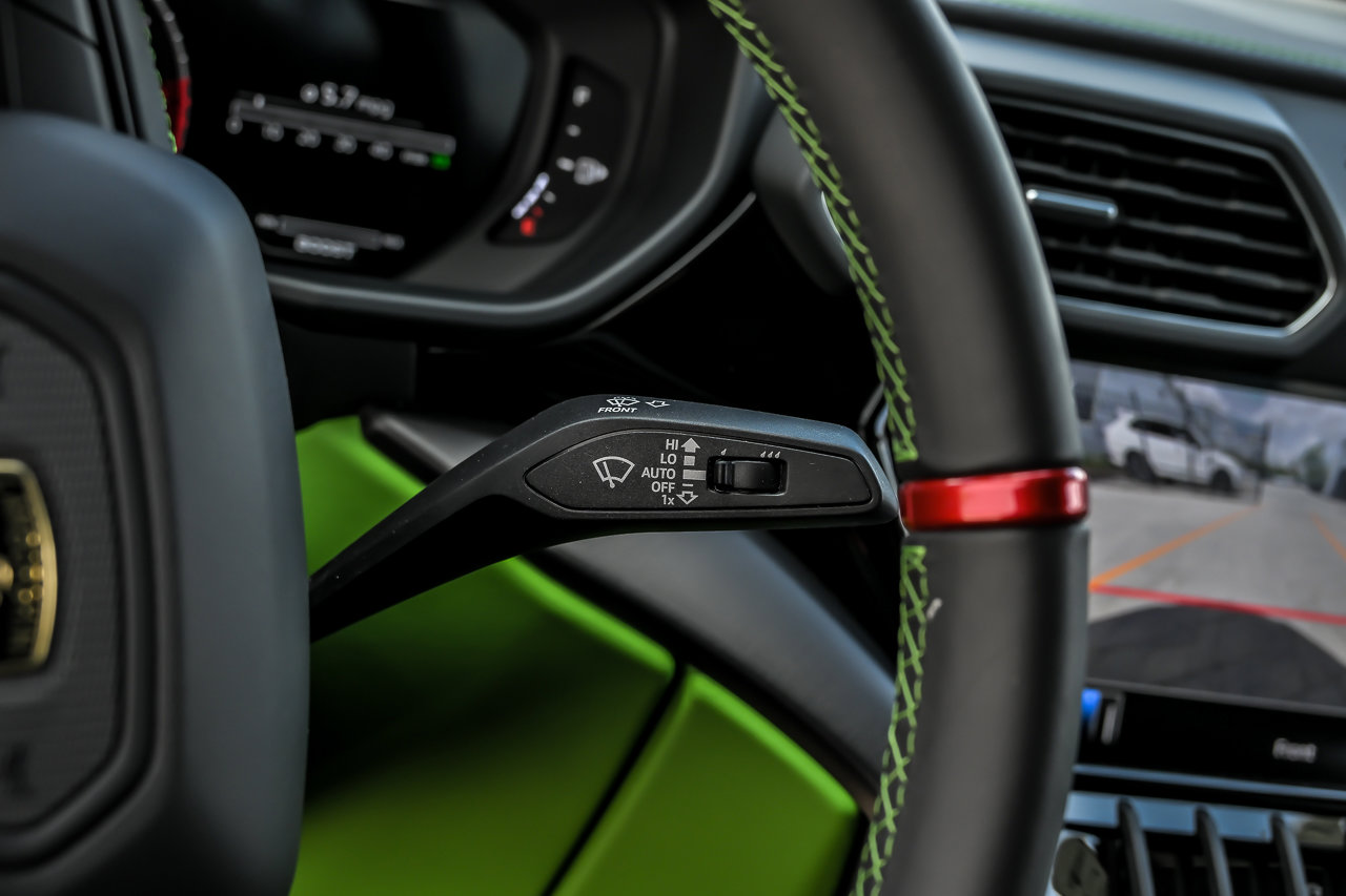 Used 2024 Lamborghini Urus S AWD/4WD image 41