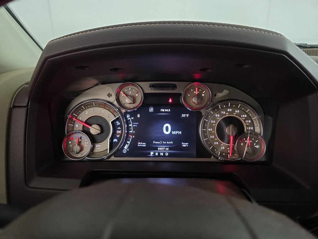 Used 2017 RAM 3500 Laramie Longhorn w/ Snow Chief Group AWD/4WD image 18
