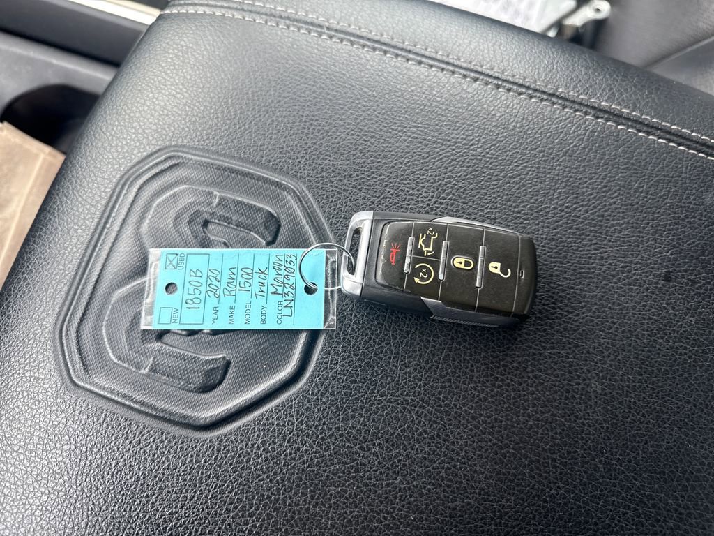 Used 2020 RAM 1500 Laramie AWD/4WD image 23