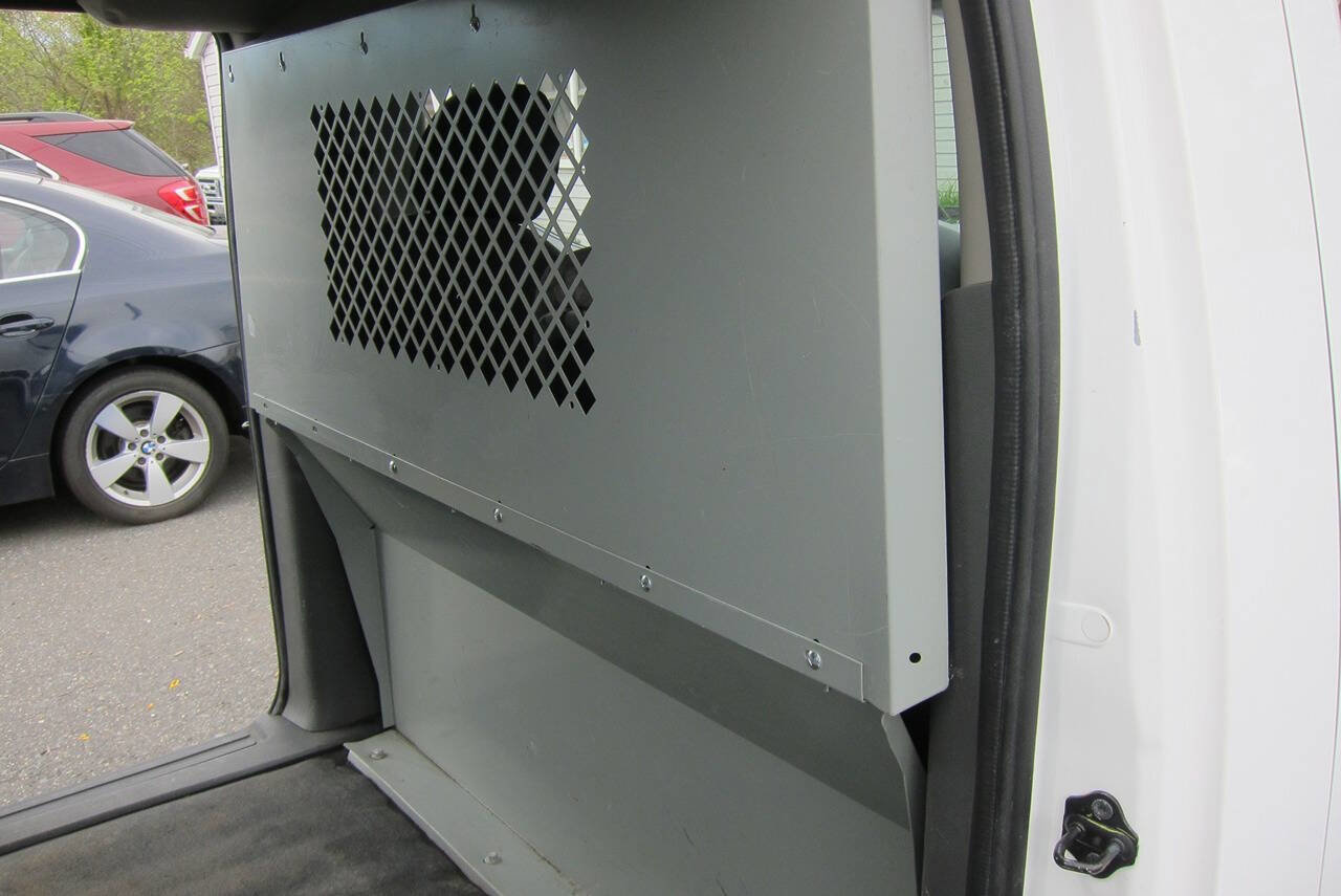Used 2020 Nissan NV200 SV FWD image 15
