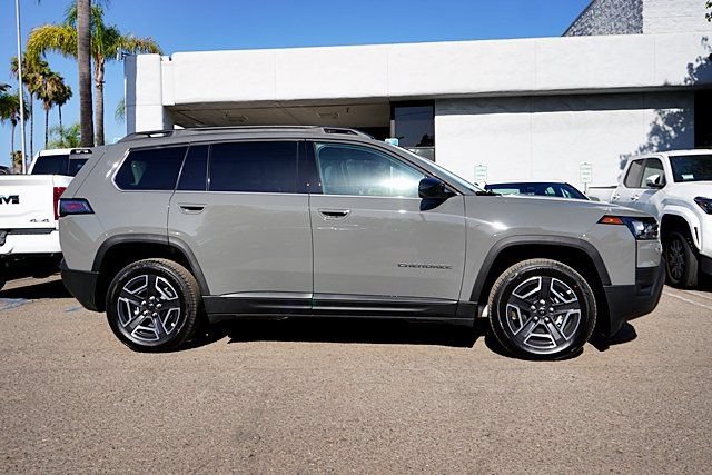 New 2026 Jeep Cherokee Laredo AWD/4WD image 7