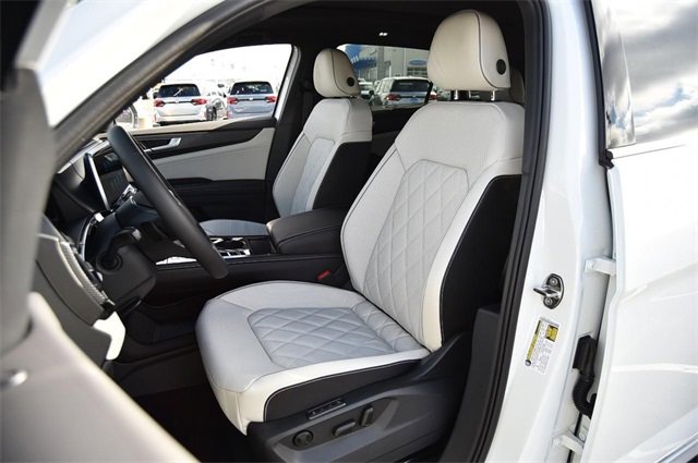 New 2026 Volkswagen Atlas Cross Sport SEL Premium R-Line image 19