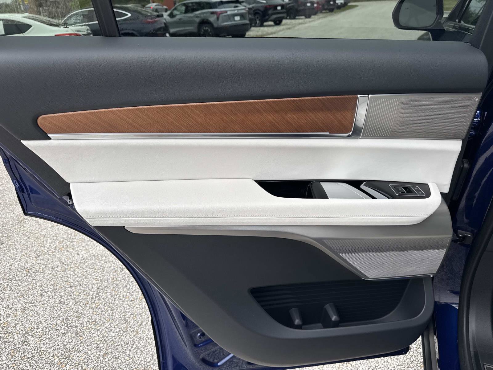 New 2026 Cadillac Vistiq Sport AWD/4WD image 12