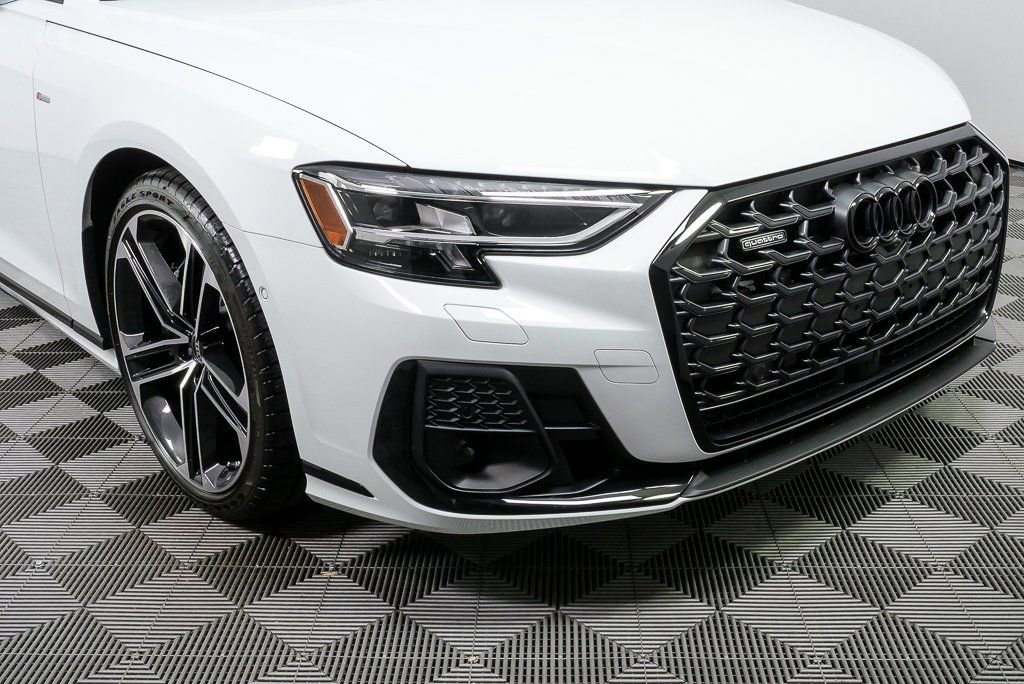 New 2025 Audi A8 L 3.0T image 38