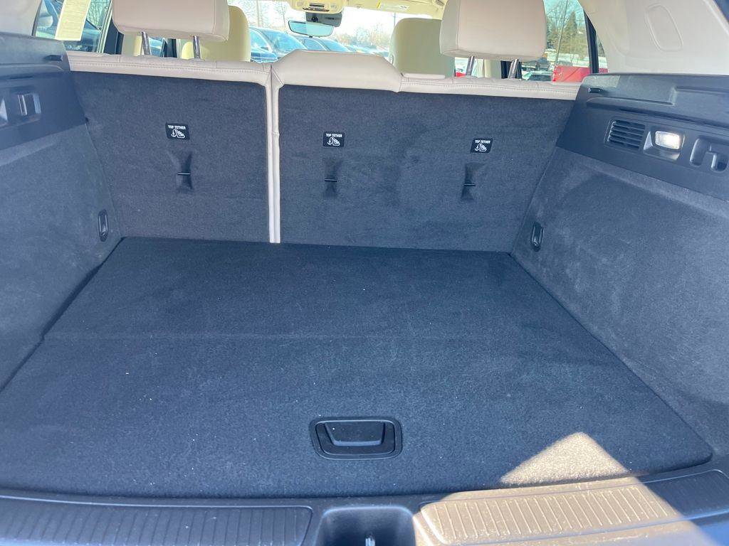 Used 2023 Buick Envision Avenir image 23