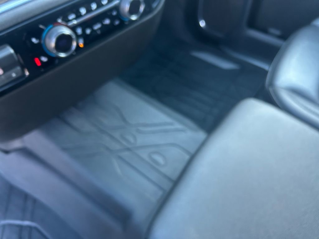 Used 2024 Chevrolet Silverado 3500 LT w/ Z71 Sport Edition image 20