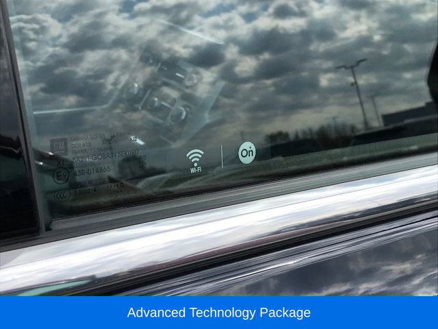 Certified 2021 GMC Yukon Denali w/ Denali Premium Package AWD/4WD image 3