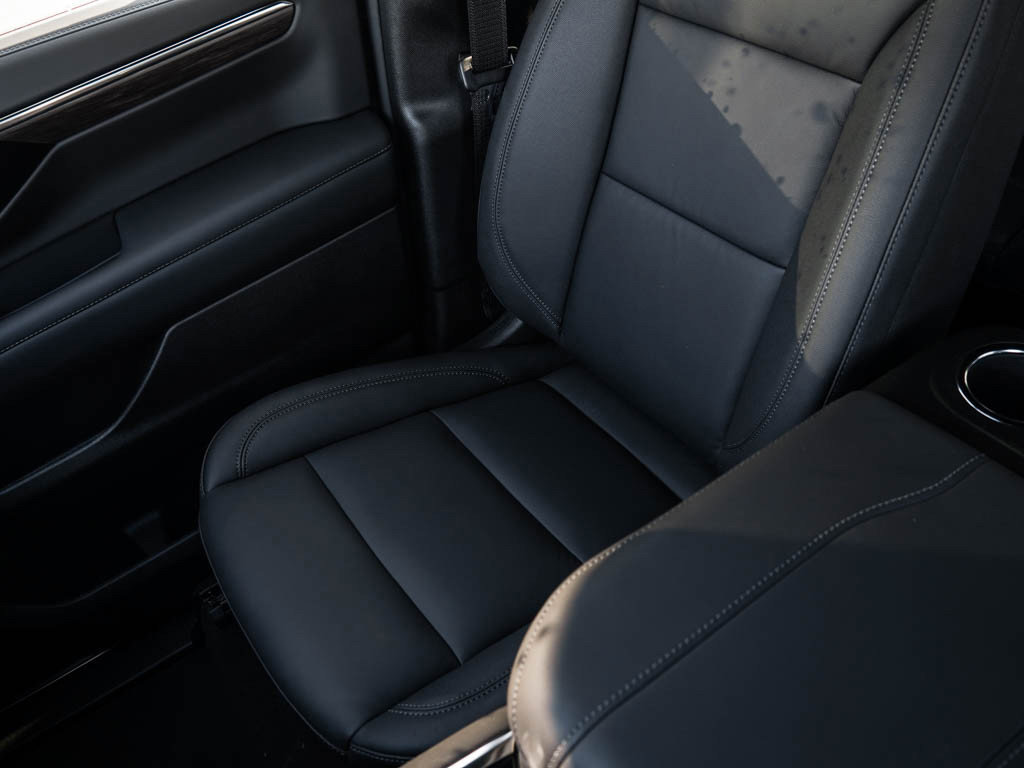 New 2026 Chevrolet Tahoe LT w/ Comfort Package image 28