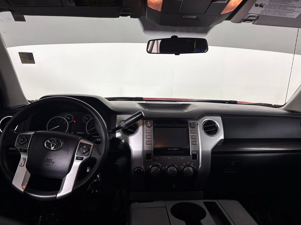 Used 2014 Toyota Tundra SR5 AWD/4WD image 23