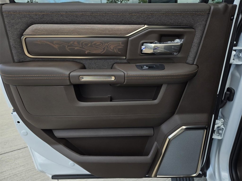 New 2026 RAM 3500 Limited image 14