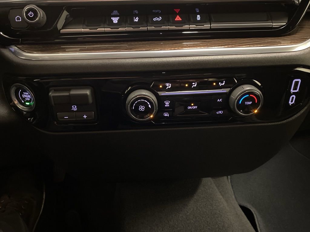 Used 2024 Chevrolet Silverado 2500 LT image 20