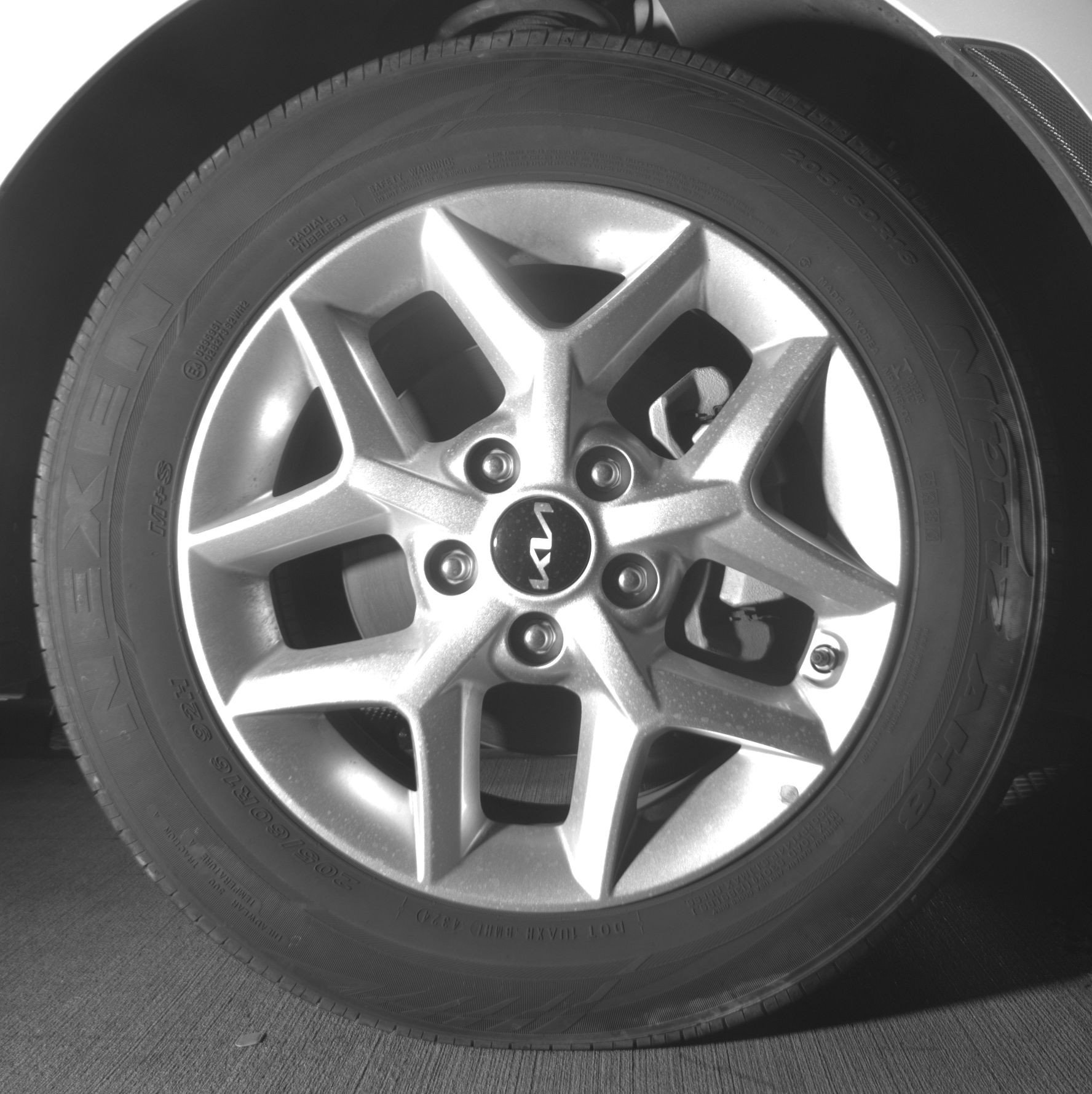 Used 2025 Kia Soul LX w/ LX Technology Package FWD image 13