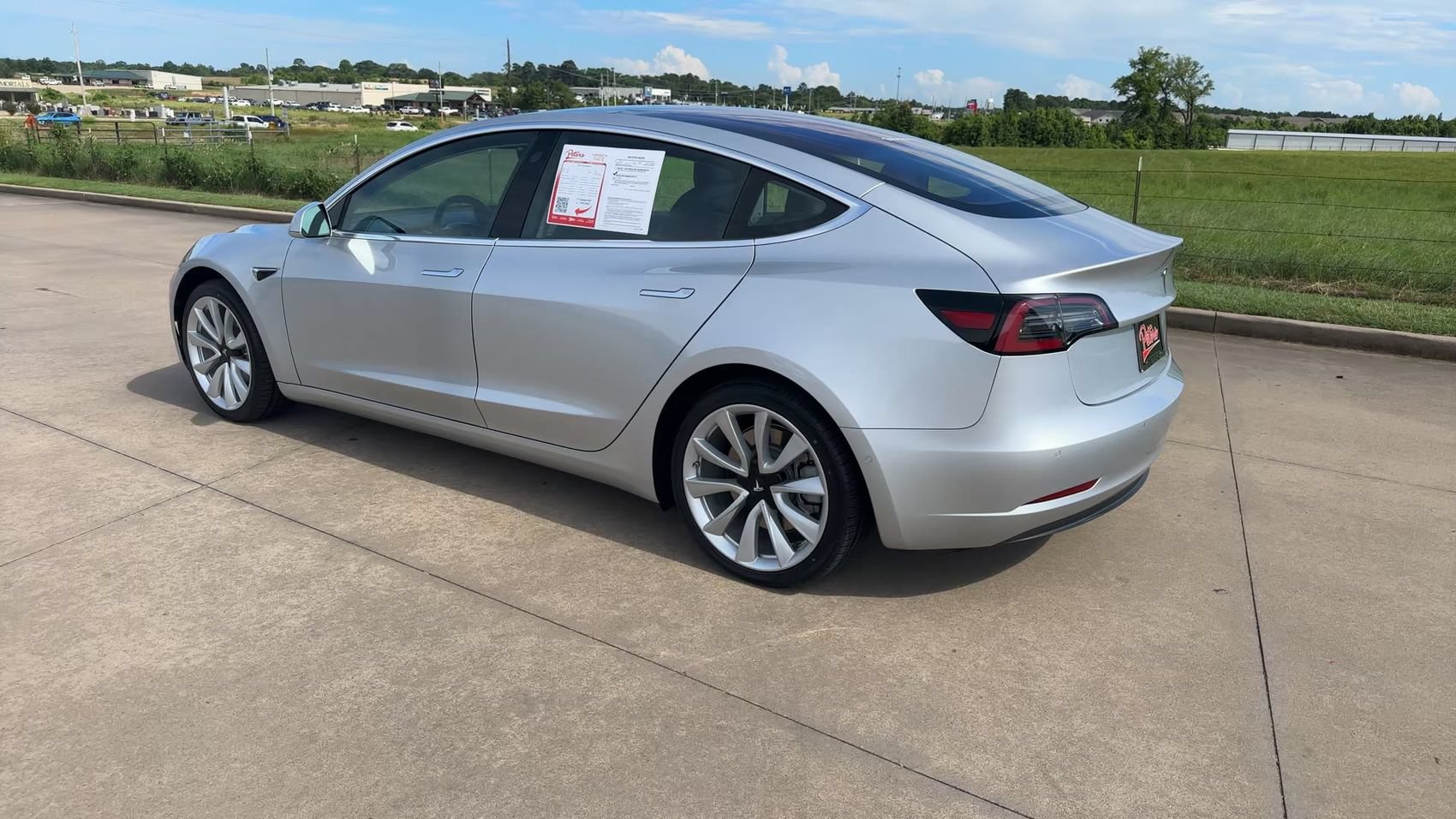 Used 2018 Tesla Model 3 Long Range RWD image 7