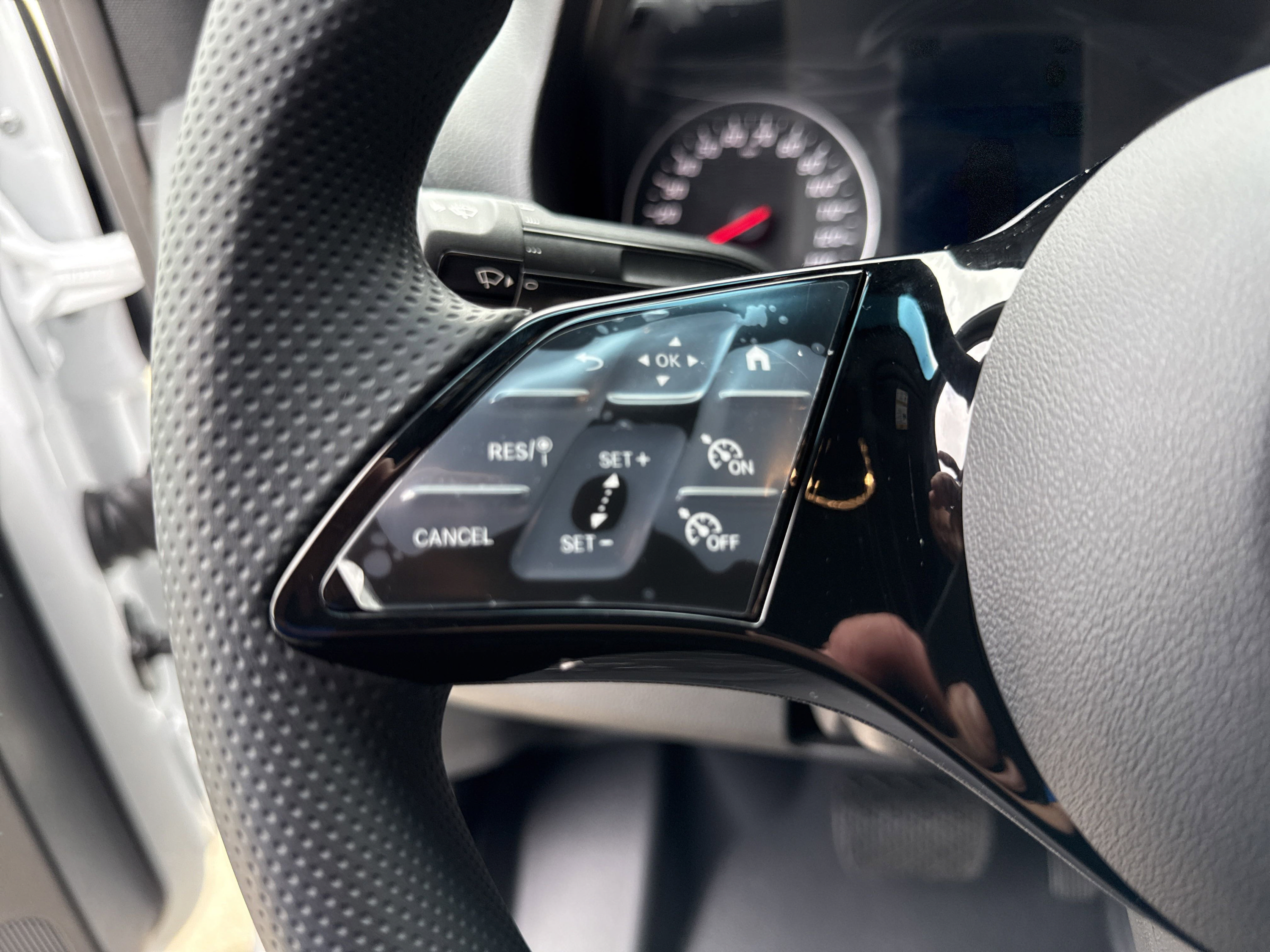 New 2025 Mercedes-Benz Sprinter 2500 image 24