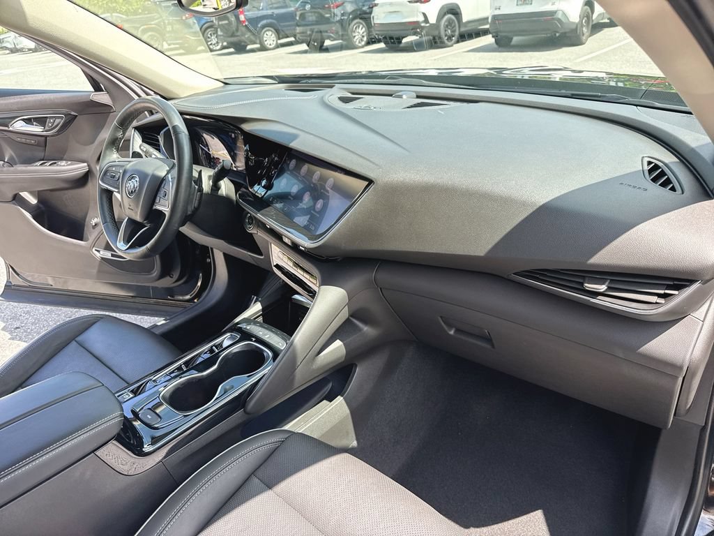 Used 2021 Buick Envision Essence w/ Technology Package I FWD image 32