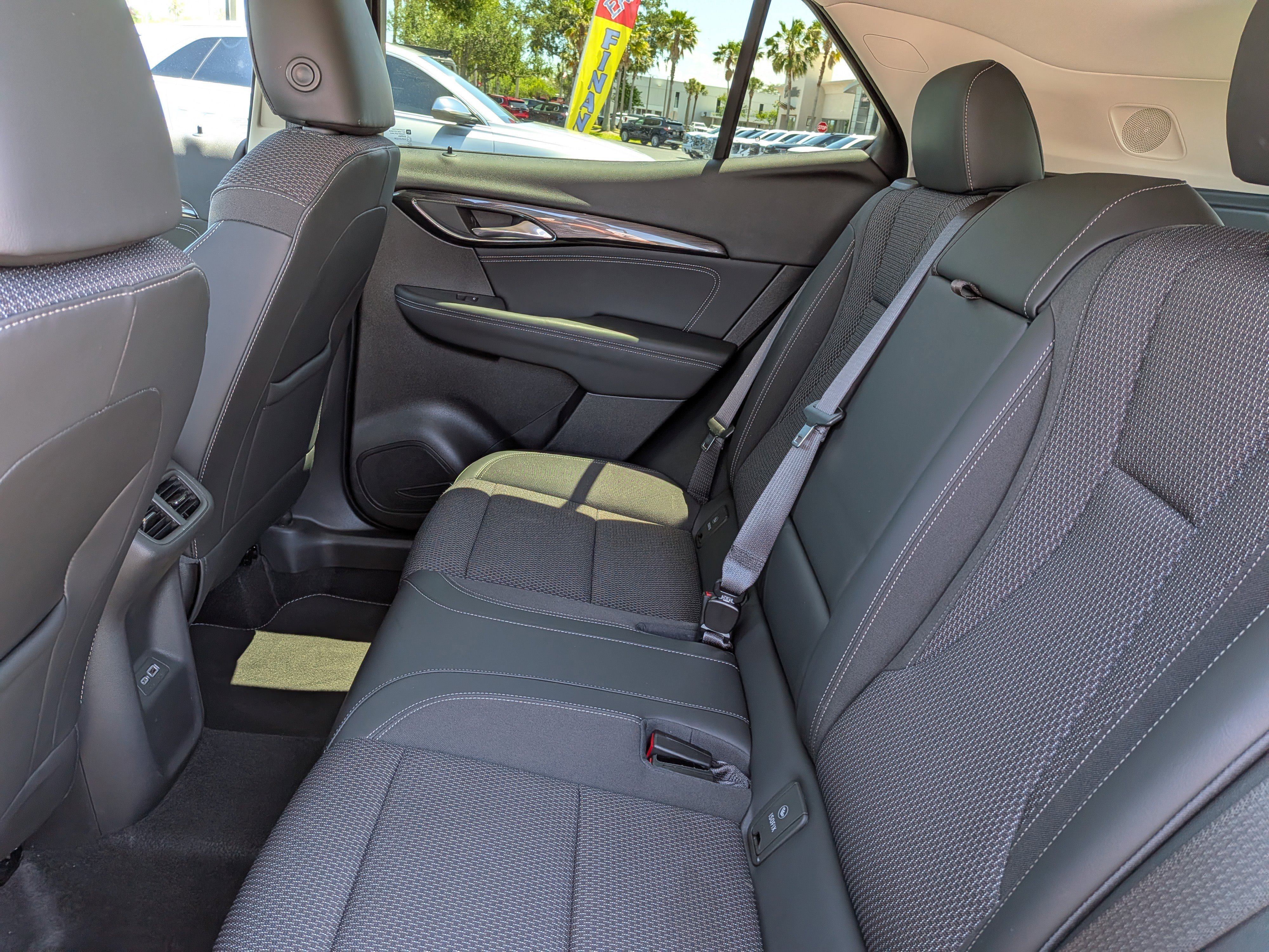 Certified 2023 Buick Envision Preferred FWD image 16