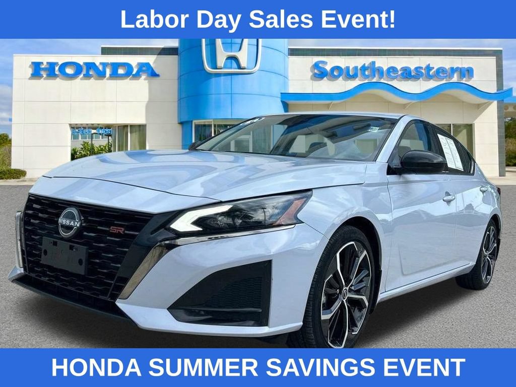 Used 2024 Nissan Altima 2.5 SR w/ SR Premium Package