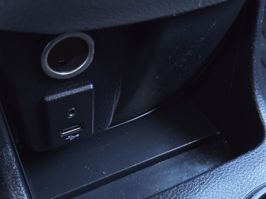 Used 2019 Nissan NV200 SV w/ Navigation Package image 26